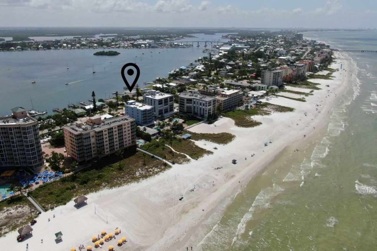 Estero Island Apartment With Boat Dock Fort Myers Beach Zewnętrze zdjęcie