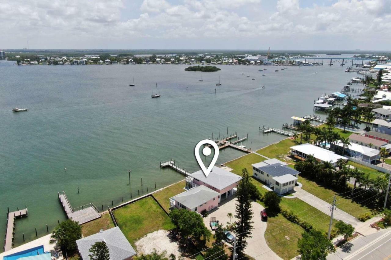 Estero Island Apartment With Boat Dock Fort Myers Beach Zewnętrze zdjęcie